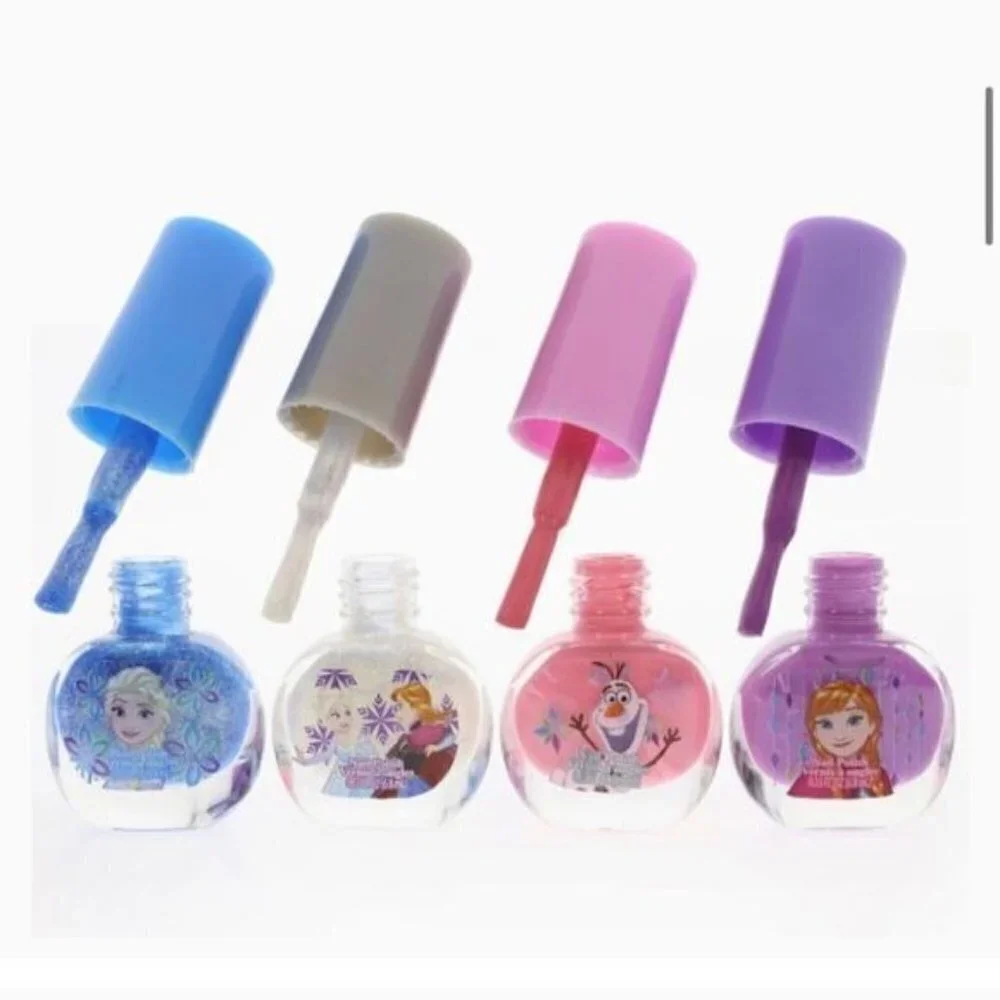 Disney Frozen Deluxe Girl’s Cosmetic Beauty Nail Hair Gift Set w/ Elsa Mirror